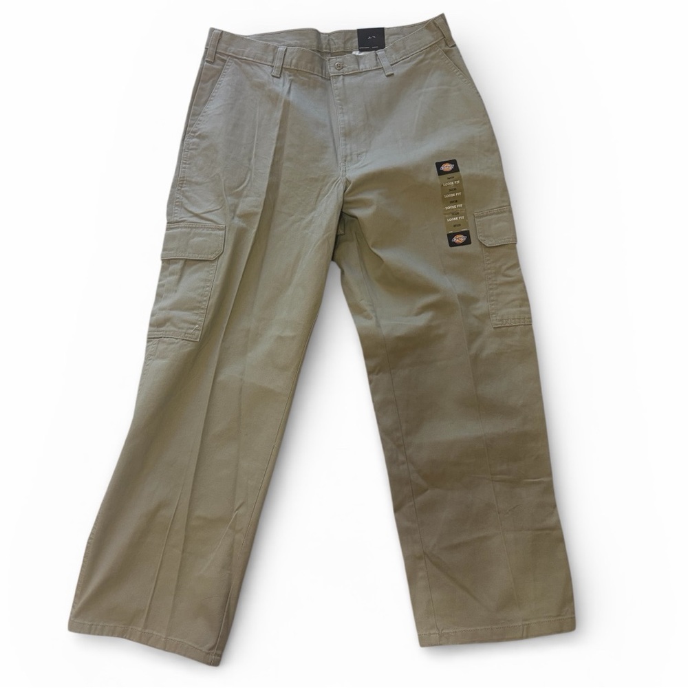 Dickies men's cargo pants in a beige,khaki, 36x30,NWT - Picture 12 of 12